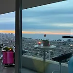 Departamento Vista Al Mar Con Estacionamiento